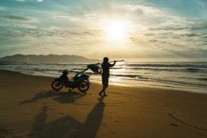Minh họa bảng kèo chấp bóng đá với các mức 0.5, 0.75 và 1 trái